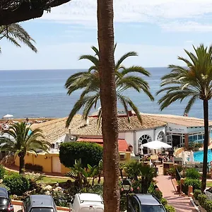 macdonald-dona-lola-costa-del-sol.1costadelsol.com/