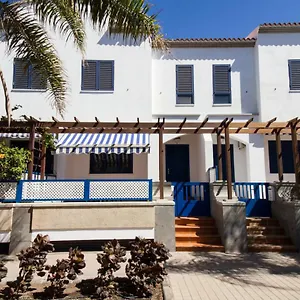 https://agaete-lovely-duplex.in-canary-islands.com